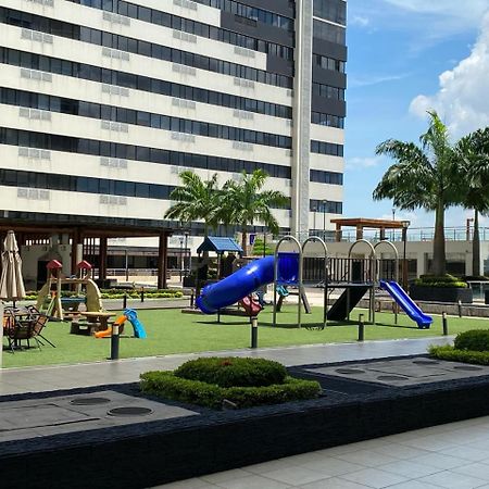 Puerto Santa Ana, Torres Bellini, 2 Dormitorios, Parqueo Guayaquil Exterior foto
