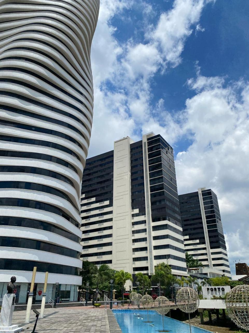 Puerto Santa Ana, Torres Bellini, 2 Dormitorios, Parqueo Guayaquil Exterior foto