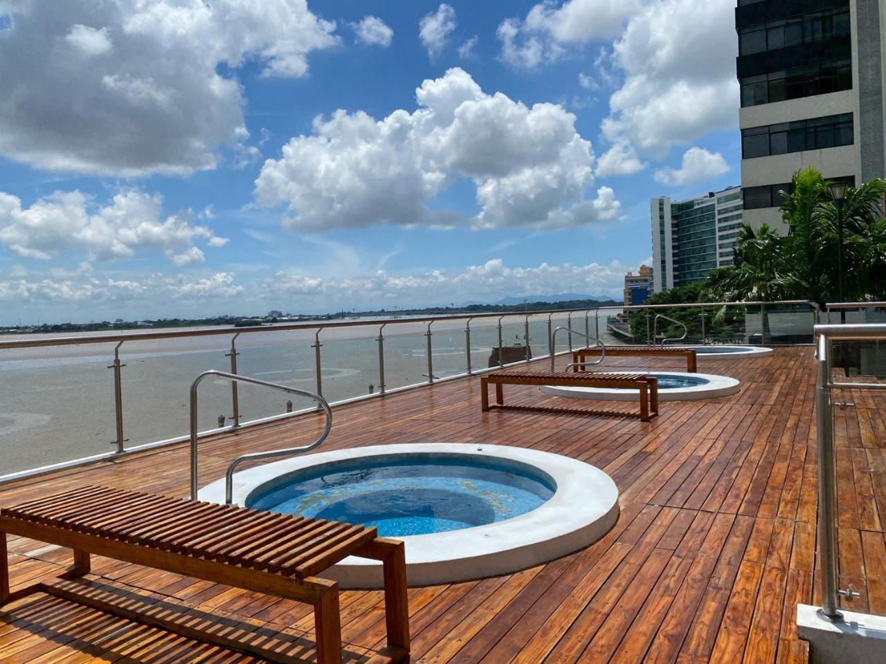 Puerto Santa Ana, Torres Bellini, 2 Dormitorios, Parqueo Guayaquil Exterior foto